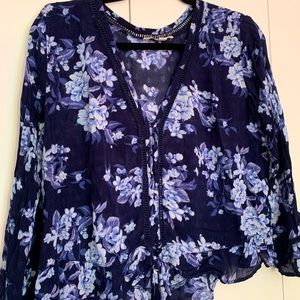 American Eagle Outfitters 3/4 length sleeves navy floral v-neck blouse
